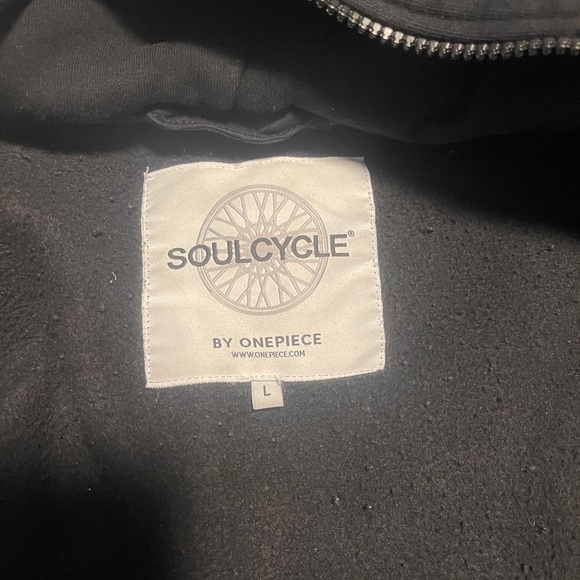 Black soulcycle x onepiece - Picture 3 of 3